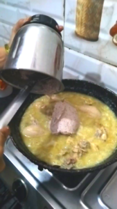 Onion and Cashew Paste Added to Fried Chicken
